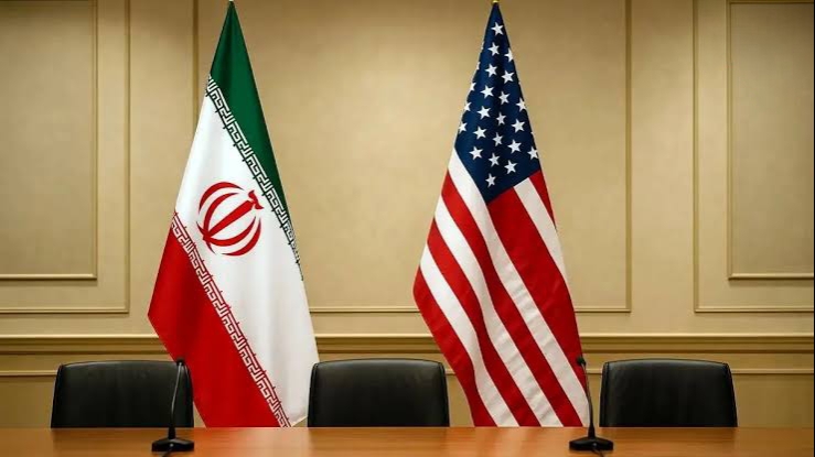 وال استریت ژورنال: رایزنیها برای بازگشت ایران و امریکا به میز مذاکره ادامه دارد