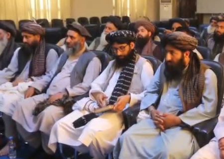 به دشمنی ۴۰ ساله میان دو خانواده در اندراب بغلان پایان داده شد