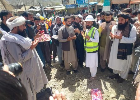 آغاز کار ساخت سرک ۲.۶ کیلومتری سنگلاخ در میدان‌وردک با هزینه ۷۷.۷ میلیون افغانی