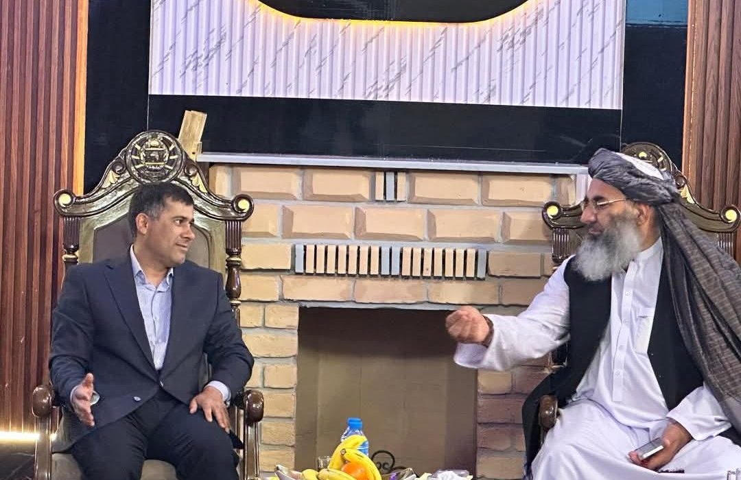 تأکید بر گسترش همکاریهای اقتصادی و مرزی در دیدار والی بدخشان با مقامات سفارت تاجیکستان