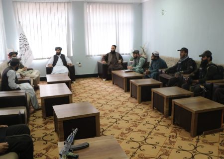 آغاز روند تنظیم و جابجایی دست‌فروشان در شهر قندوز بر اساس فرمان رهبر طالبان