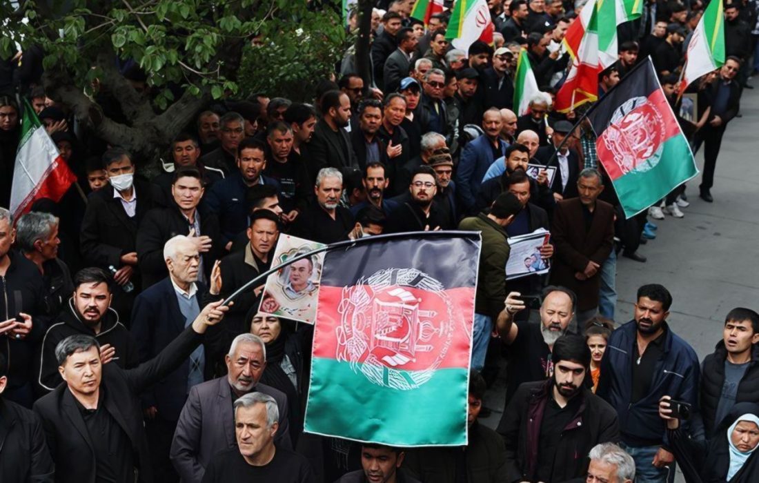 انتقال پیکر ۱۲ شهید افغانستانی به افغانستان/ شمار شهدای افغانستانی جنگ رمضان به ۳۱ نفر رسید