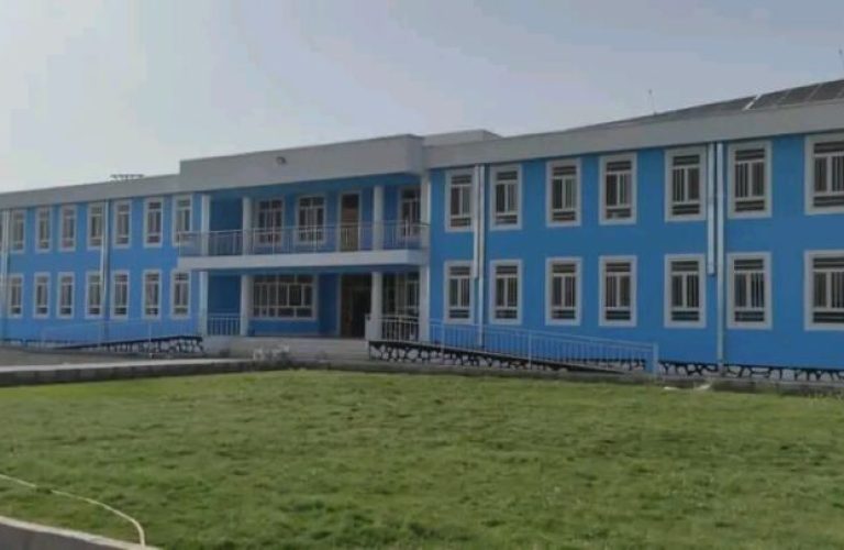 سازمان ملل متحد یک مکتب دخترانه در فراه ساخت