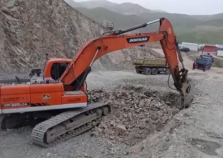 آغاز کار اعمار ۲۶ کیلومتر سرک در ولسوالی یفتل بدخشان با هزینه بیش از ۶۰۳ میلیون افغانی