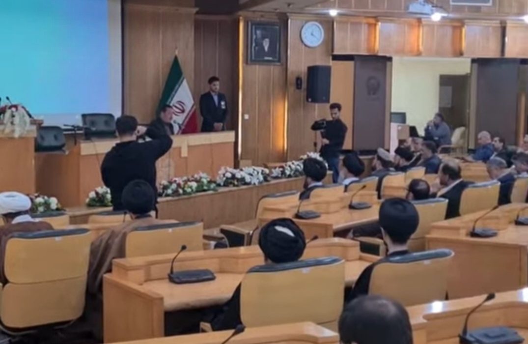 همایش بینالمللی «صالح بعد صالح» در مشهد: تأکید علمای جهان اسلام بر جایگاه علمی و دینی آیتالله سید مجتبی خامنهای