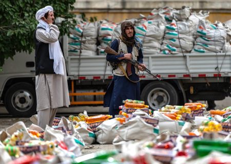 اوچا: مداخله طالبان روند کمک‌رسانی در افغانستان را مختل کرده است