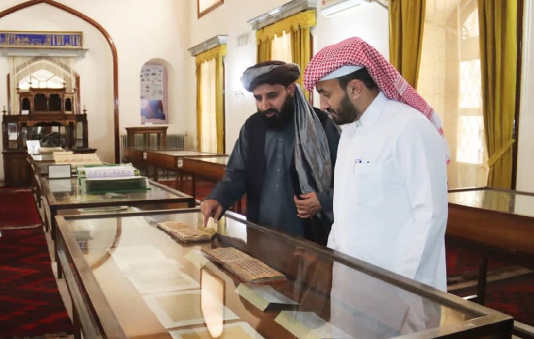 قطر برای مرمت نسخههای خطی و اسناد تاریخی افغانستان اعلام همکاری کرد