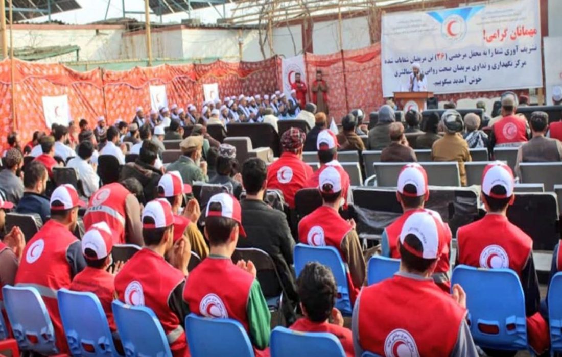 ۳۶ بیمار روانی پس از شش ماه درمان در قندوز به خانوادههای خود بازگشتند