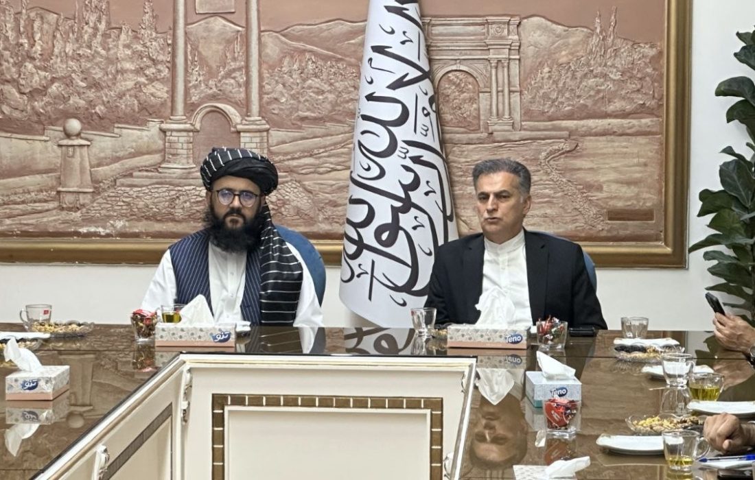 جنرال قونسل طالبان در مشهد با نماینده جدید وزارت خارجه ایران دیدار کرد