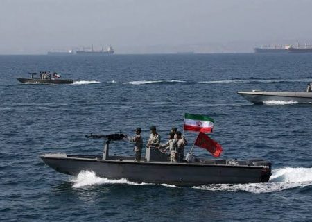 ایران هشدار داد: ورود بدون هماهنگی به تنگه هرمز پیامدهای جدی دارد