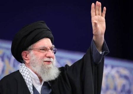 تهران خود را برای مراسم تشییع باشکوه رهبر شهید امت اسلامی آماده می‌کند