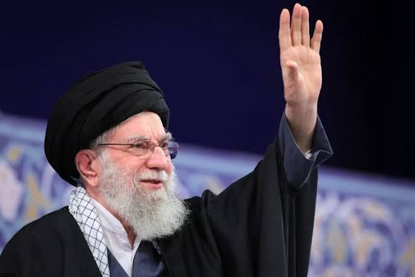 تهران خود را برای مراسم تشییع باشکوه رهبر شهید امت اسلامی آماده میکند