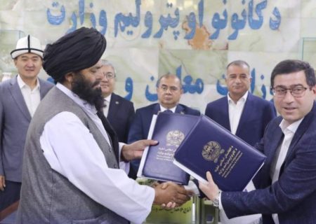 طالبان قرارداد استخراج معدن طلای قلعه‌زال قندوز را امضا کردند