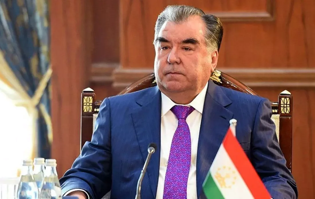 رئیسجمهور تاجیکستان خواستار بهبود آموزش «خط فارسی» در نهادهای آموزشی شد
