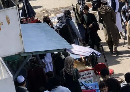 چهار کشته در درگیری مسلحانه نزدیک سرای شهزاده کابل؛ پسر الله‌گل مجاهد در میان قربانیان