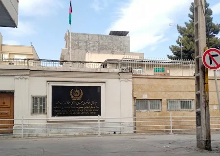 سرکنسولگری افغانستان در مشهد شرایط جدید نوبت‌دهی برای احراز هویت پاسپورت‌های خانواری را اعلام کرد