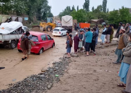 بازگشایی شاهراه تخار–بدخشان پس از پاک‌کاری مسیرهای آسیب‌دیده از سیلاب