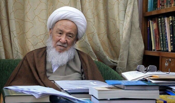 مرجع عالی‌قدر شیعیان جهان، آیت‌الله محمد اسحاق فیاض، چشم از جهان فرو بست