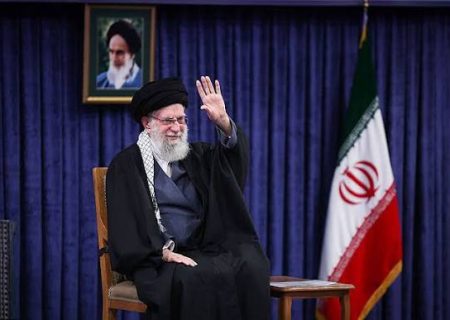 دفتر نشر آثار آیت‌الله خامنه‌ای: مراسم وداع، تشییع و تدفین رهبر انقلاب اسلامی پس از دهه اول محرم برگزار می‌شود