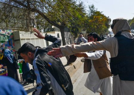 یوناما: سانسور و فشار بر خبرنگاران، آینده روزنامه‌نگاری آزاد را تهدید می‌کند