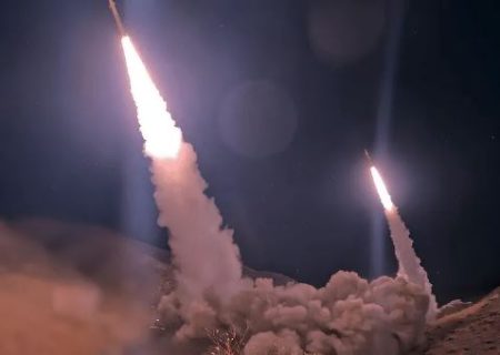 رسانه آمریکایی آکسیوس: ایران پایگاه آمریکا در اردن را با موشک بالستیک هدف قرار داد
