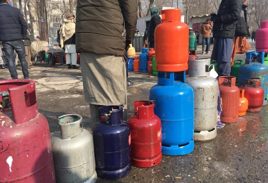 طالبان معیارهای واردات نفت و گاز را برای جلوگیری از افزایش قیمت‌ها موقتاً تغییر دادند
