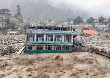 سیلاب مرگبار در نورستان؛ دست‌کم ۲۰ نفر جان باختند و بیش از ۱۰۰ نفر ناپدید شدند