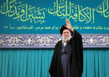 نمایندگان حدود ۱۰۰ کشور در مراسم وداع و تشییع رهبر شهید انقلاب اسلامی حضور می‌یابند