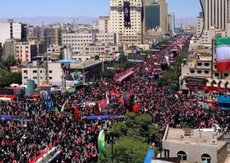 تشییع میلیونی امام شهید در مشهد، در صدر پوشش رسانه‌های مطرح جهان