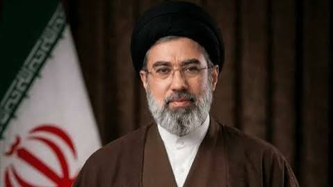 رهبر انقلاب اسلامی: انتقام خون امام شهید و شهدای جنگ به‌طور حتمی گرفته خواهد شد