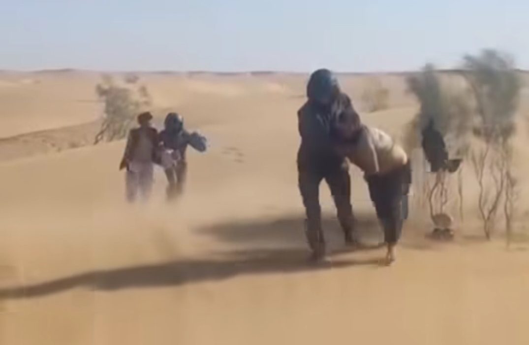 نجات سه تن از مهاجران ناپدیدشده در ریگستان‌های هلمند/ جست‌وجو برای یافتن ۱۱ نفر ادامه دارد