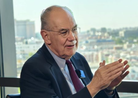 جان مرشایمر: آمریکا دیگر برگ برنده نظامی در برابر ایران ندارد