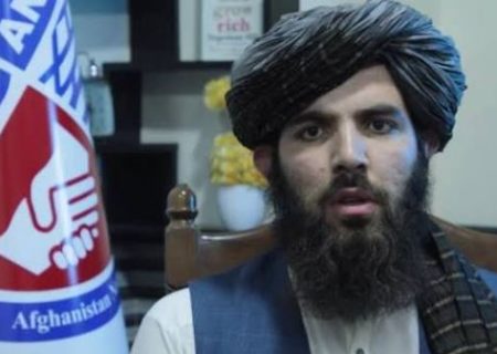 کمک ۲۰ هزار افغانی به خانواده‌های ۱۹ مهاجر جان‌باخته در نیمروز
