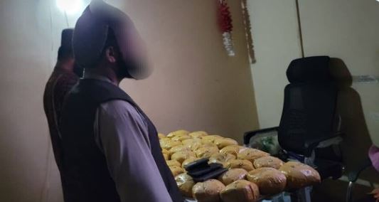 بازداشت دو فرد به ظن قاچاق تریاک در ولسوالی درایم بدخشان