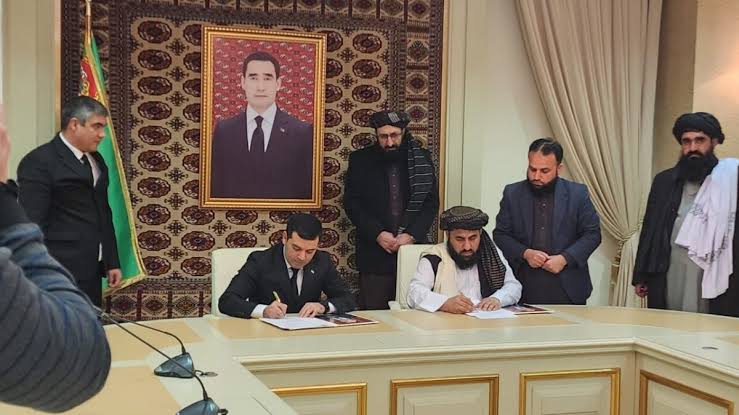 طالبان و ترکمنستان برای خرید گاز پروژه تاپی تفاهمنامه امضا کردند