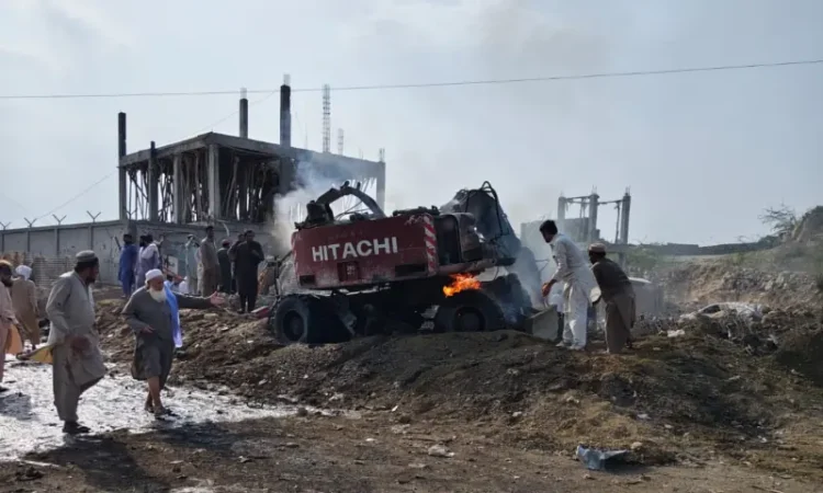 انفجار در  پاکستان بیش از ۴۰ کشته و زخمی برجا گذاشت: تی تی پی مسئولیت انفجار را بر عهده گرفت