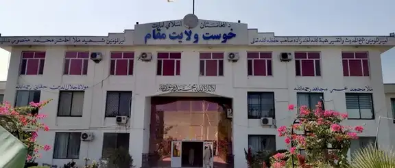 طالبان ۱۲ خبرنگار را در خوست بازداشت و کمره‌های آنان را ضبط کردند