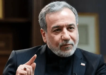 عراقچی به نتانیاهو هشدار داد ایران برای رویارویی تازه آماده است