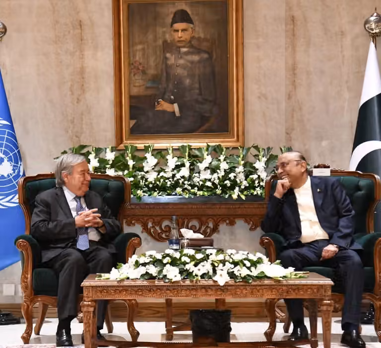 زرداری در دیدار با گوترش بر جلوگیری از استفاده از خاک افغانستان علیه پاکستان تأکید کرد