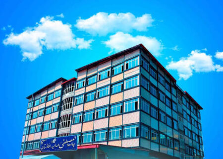 اختلاف درون‌گروهی طالبان بر سر تعطیلی جامعه‌المصطفی در کابل