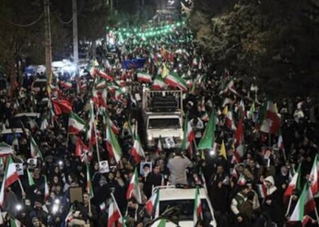 واشینگتن‌ پست: ایران در برابر فشارهای آمریکا عقب‌ نشینی نخواهد کرد