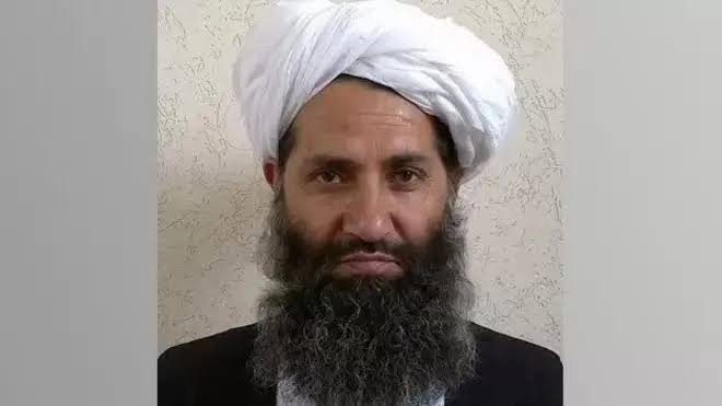 تأکید رهبر طالبان بر آموزش دینی هم‌ زمان با گزارش‌ها از بسته‌ شدن مراکز علمی شیعیان