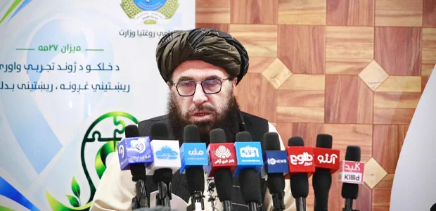 فعالیت ۱۱۷ فابریکه تولید دوا در افغانستان؛ تأمین ۳۰ درصد نیاز داخلی