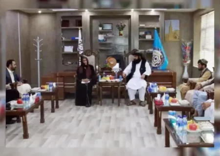 گفت‌وگوی نماینده سازمان ملل با طالبان درباره مهاجران و خانواده‌ های بی‌ جا شده